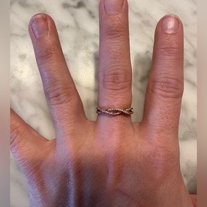 Rose gold 10k diamond ring